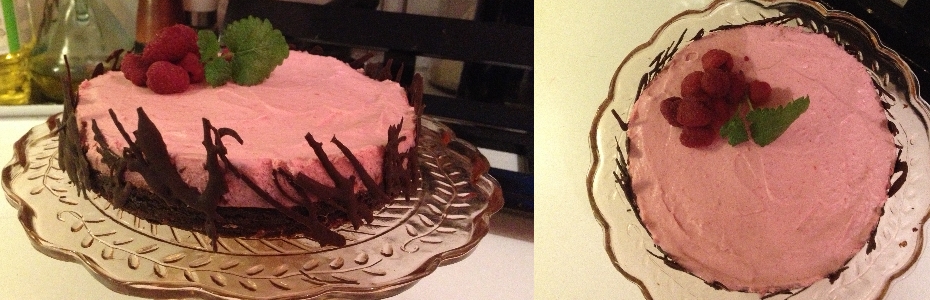 Hallonmousetårta med browniebotten